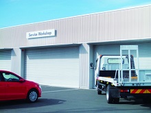 板金修理工場イメージ